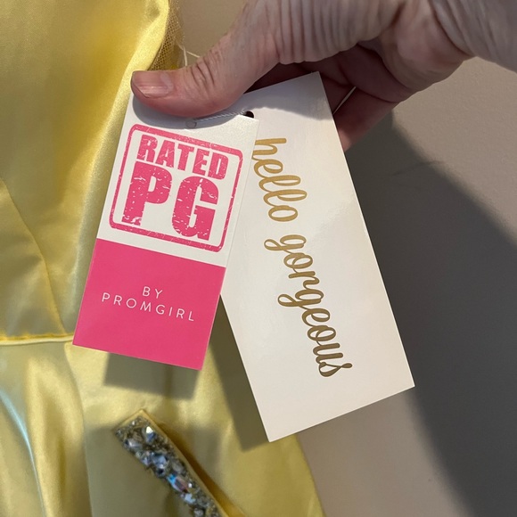 Prom Girl Yellow Short Dress - Picture 4 of 13